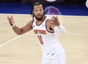 米兰体育入口-尼克斯不敌爵士，兰多夫独木难支砍下25分的简单介绍