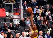 ac米兰体育官网-热火主场惜败篮网，遭遇连败