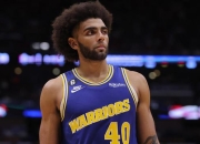 米兰,-沙尔克04遭遇八连败，降级危机搁浅深陷困境