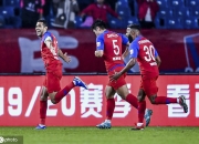 milan.com-中超-逆袭!富力客场球员破门卡尔德克点射恒大1-1富力