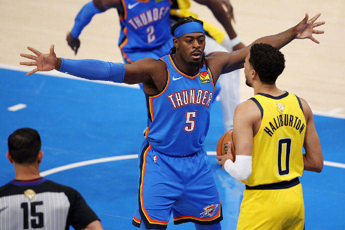 快船势不可挡,豪取连胜行云流水 快船势不可挡,豪取连胜行云流水