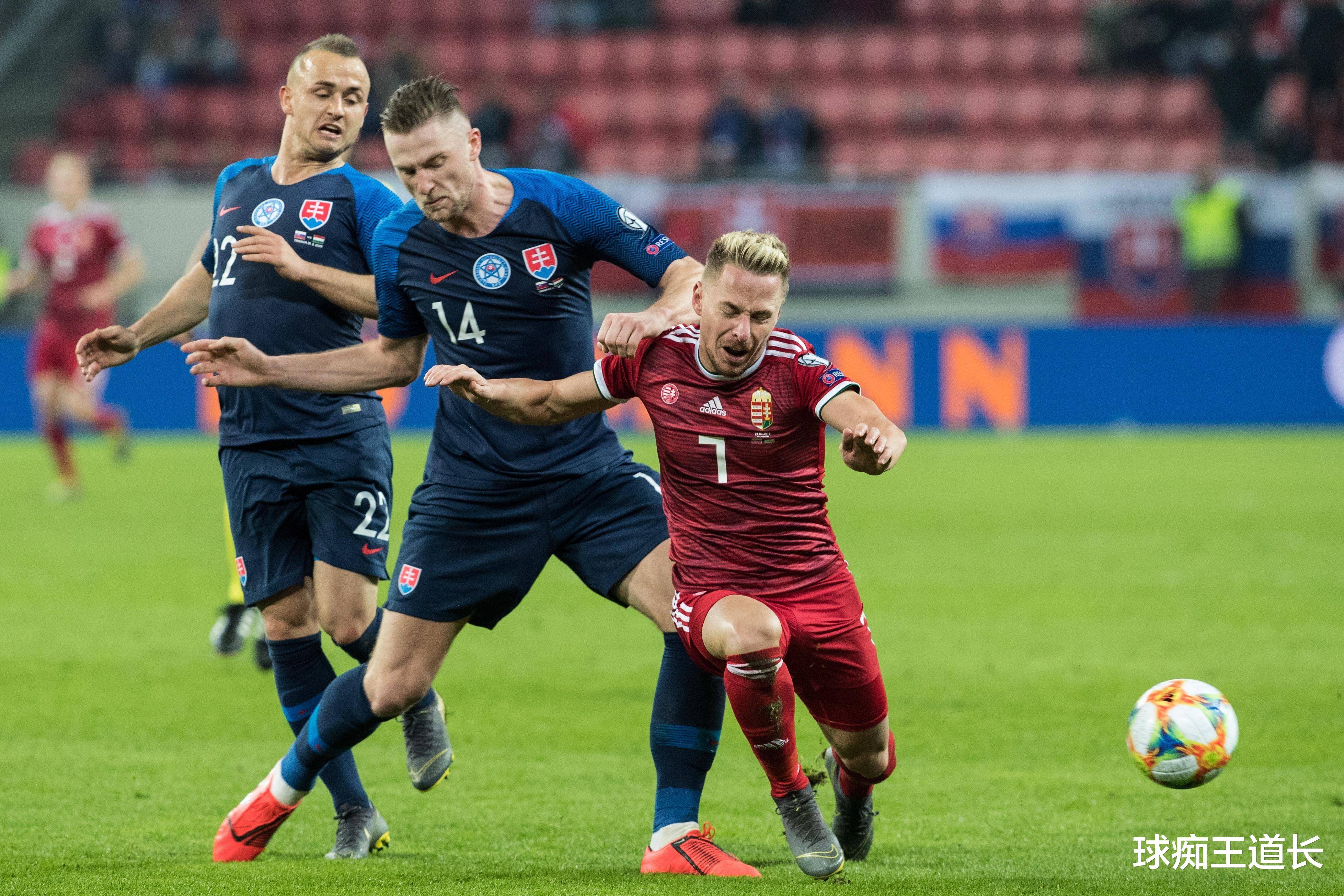 斯洛伐克女足力克对手,成功晋级下一轮 斯洛伐克女足力克对手,成功晋级下一轮