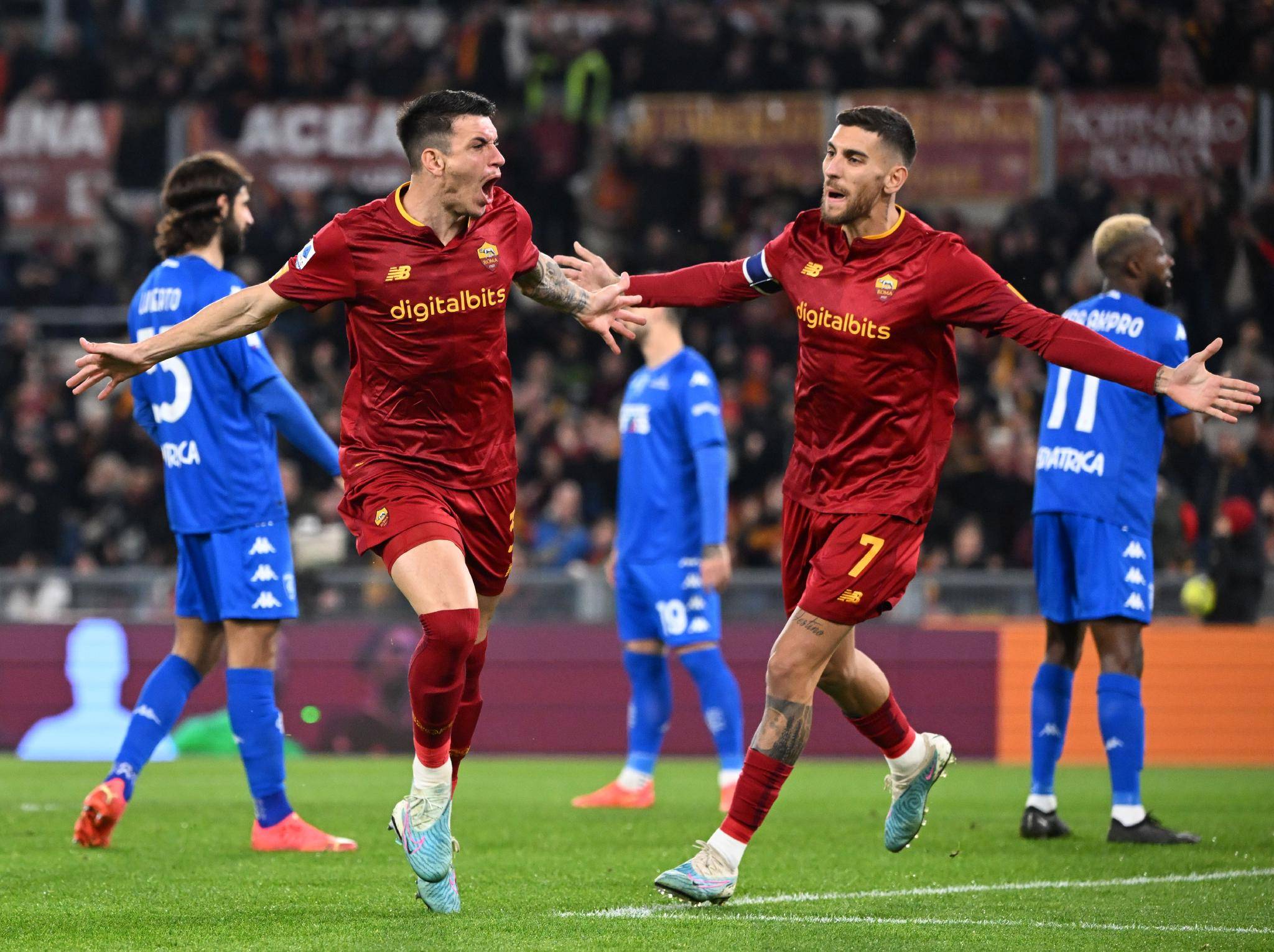 欧洲预选赛:意大利力擒希腊,晋级形势一片光明 欧洲预选赛:意大利力擒希腊,晋级形势一片光明