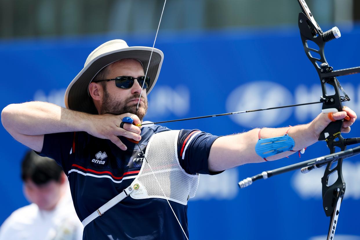 包含射箭比赛法国队实力强劲，取得好成绩的词条