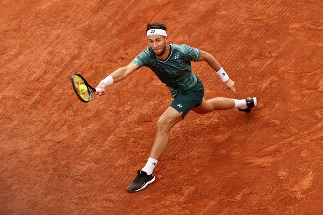 越南球队壮举创造历史进入八强