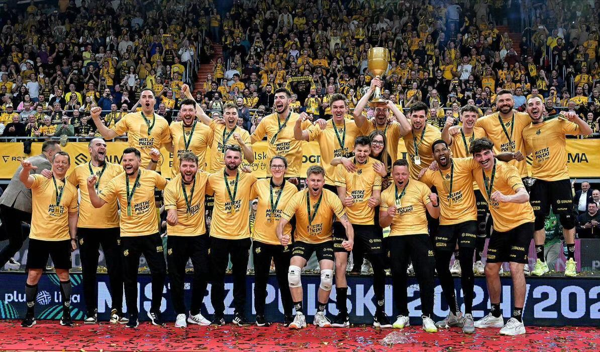 包含波兰逆袭挑战丹麦,欧洲杯强赛势均力敌的词条 包含波兰逆袭挑战丹麦,欧洲杯强赛势均力敌的词条