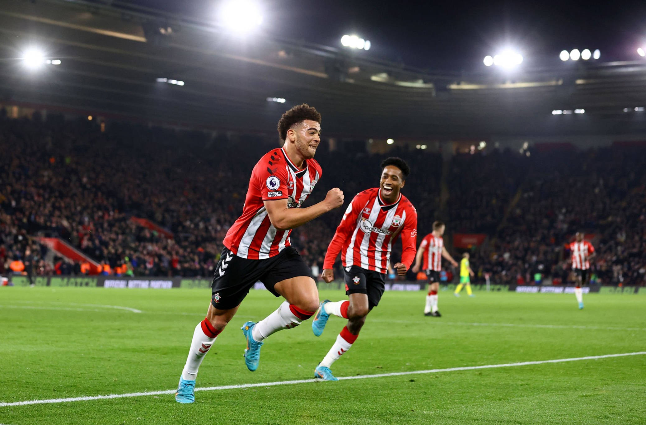 南安普顿主帅盼球队连胜,保持良好状态 南安普顿主帅盼球队连胜,保持良好状态