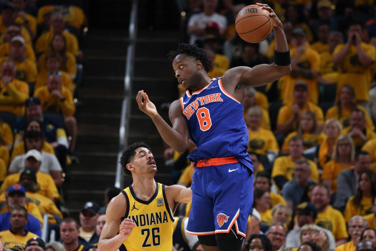 尼克斯不敌太阳，逆转失败遗憾终结