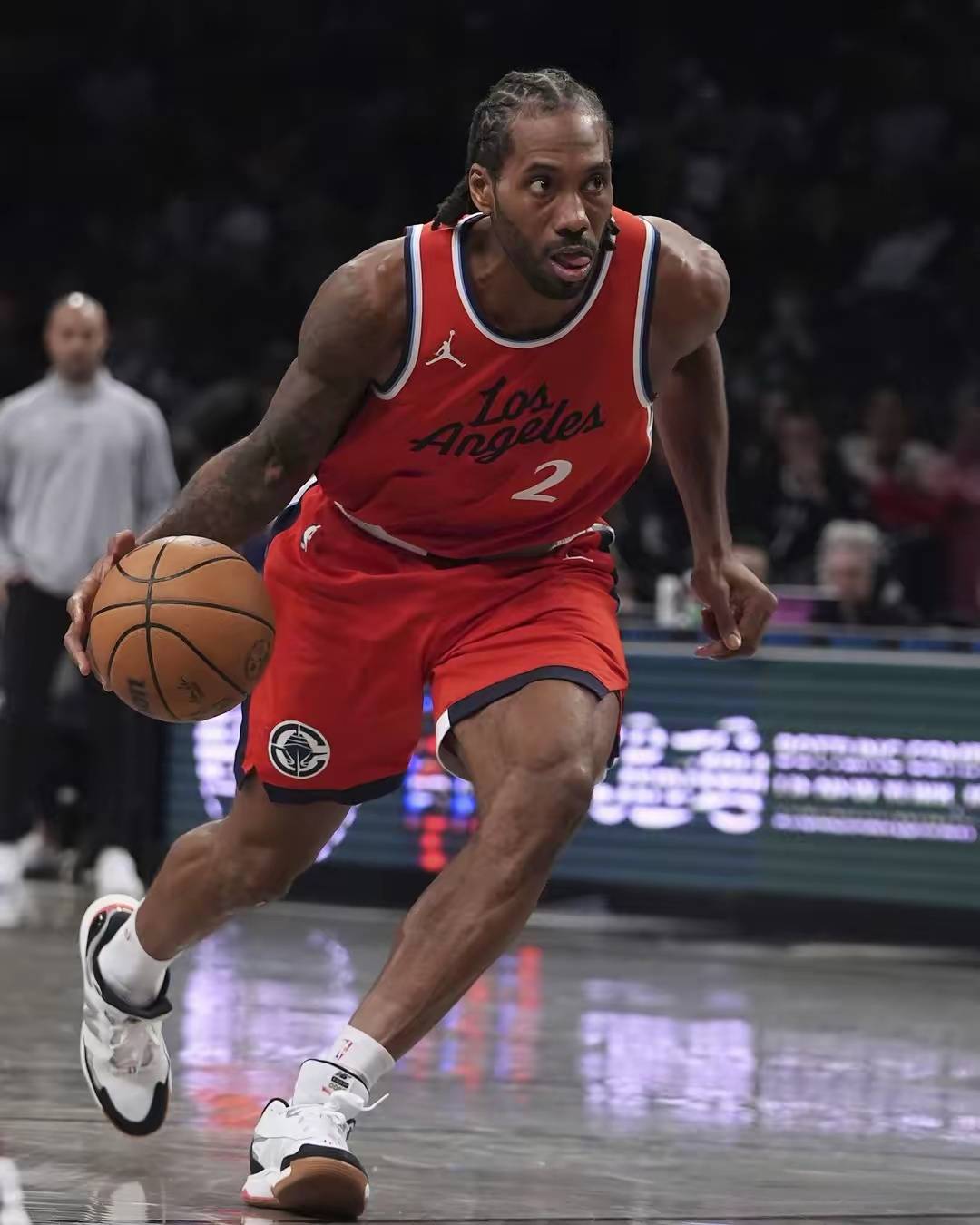 灰熊客场大胜鹈鹕，莱昂纳德38分的简单介绍