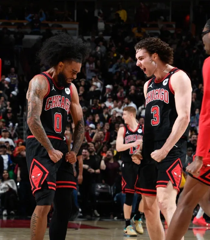 关于公牛遭逢魔术横扫,拉文空砍30+10徒劳的信息 关于公牛遭逢魔术横扫,拉文空砍30+10徒劳的信息