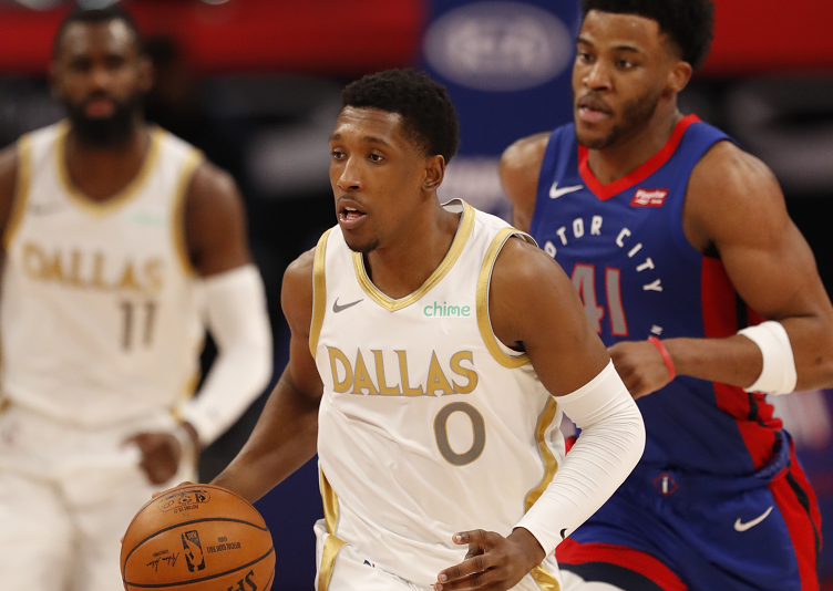 独行侠憾负活塞,唐西奇孤掌难鸣的简单介绍 独行侠憾负活塞,唐西奇孤掌难鸣的简单介绍